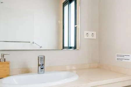 Epicenter Ii Nuevo Y Lujoso Apto Parking Gratis Perfecta Ubicacion Sevilla