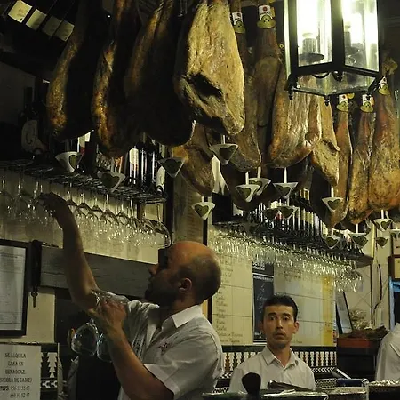 Epicenter Ii Nuevo Y Lujoso Apto Parking Gratis Perfecta Ubicacion * Sevilla